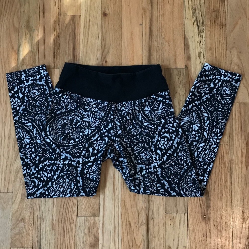 American eagle printed leggings